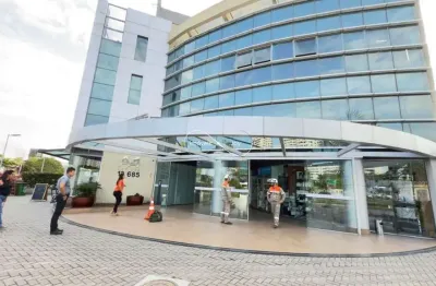 Ponto comercial à venda na avenida das américas, 13685, recreio dos bandeirantes, rio de janeiro por r$ 100.000