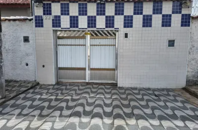 Casa com 2 quartos à venda na Rua Osmar Antoniolli, 1028, Vila Mirim, Praia Grande
