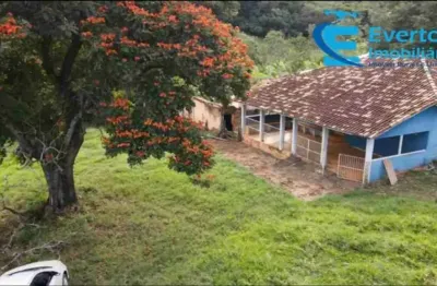 Fazenda à venda na Área Rural de Araguari, Araguari 