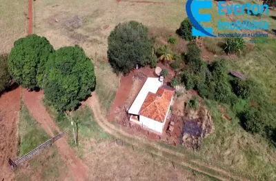 Fazenda pecuária com 121,31 alqueires, ou seja 587,17 hectares em tupaciguara-mg;