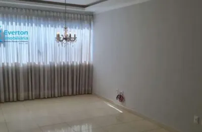 Cobertura duplex com elevador, com 3 quartos (2 suítes), amplo espaço gourmet