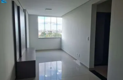 Apto de 60 m², bem localizado, com 2 quartos e 1 vaga de garagem espaçosa que cabem 2 carros.