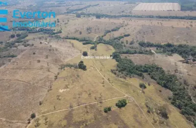Fazenda à venda na Área Rural de Araguari, Araguari 