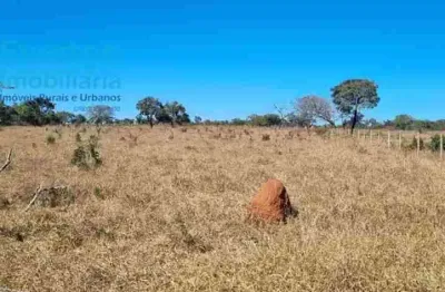 Sítio 48.400m2 (01 Alqueire) - OPORTUNIDADE - Moradia, lazer e pequenos empreendimentos Agropecuários, apenas 28km do centro de Uberlândia