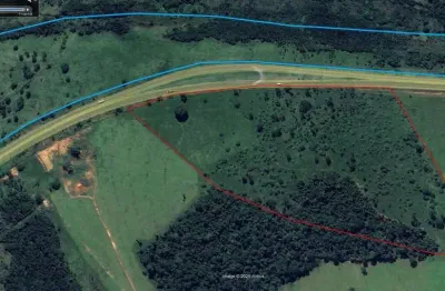 Área Comercial de 48 hectares à venda em Uberlândia-MG: Oportunidade única de investimento!