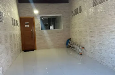 Lindo sobrado em condomínio fechado com alto nível de acabamentos