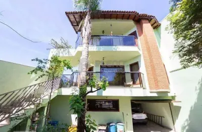 Casa com 5 quartos para alugar na Rua Lagoa Verde, 116, Vila Paulicéia, São Paulo