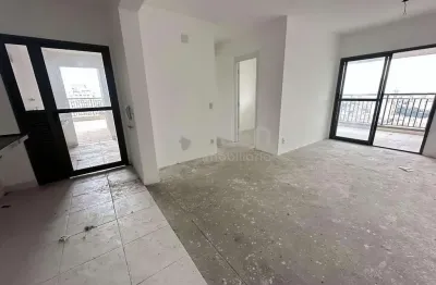 Vendo apartamento tipo garden  com 122m² totais (84m² de apto + 38m² de quintal) à 100 metros do me