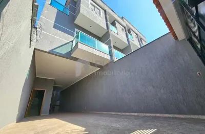 Casa com 3 quartos à venda na Rua Dárcio de Almeida, 56, Água Fria, São Paulo