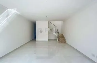 Casa com 3 quartos à venda na Rua Moreira, 55, Vila Romero, São Paulo