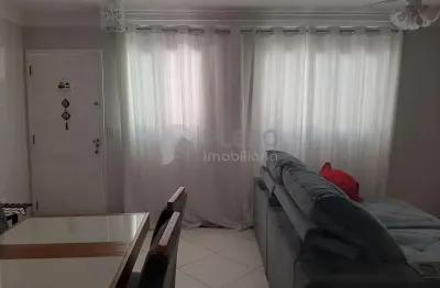 Sobrado em condomínio fechado com 120m², próximo do metrô tucuruvi.