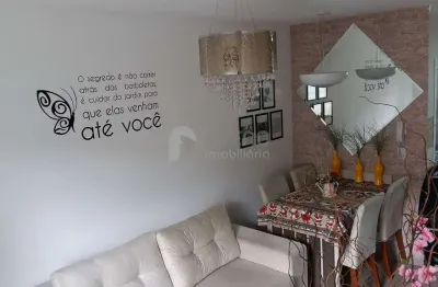 Casa com 2 quartos à venda na Rua Cirene de Oliveira Laet, 105, Vila Nilo, São Paulo