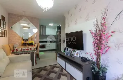 Casa com 2 quartos à venda na Rua Cirene de Oliveira Laet, 105, Vila Nilo, São Paulo