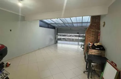 Casa com 3 quartos à venda na Rua Iriquita, 37, Parque Vitória, São Paulo