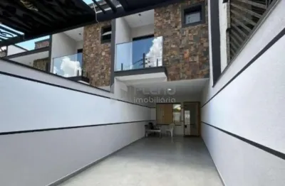 Casa com 3 quartos à venda na Rua Enéias Bastos e Souza, 120, Jardim Picolo, São Paulo
