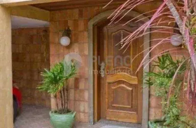 Casa com 5 quartos à venda na Rua José de Albuquerque Medeiros, 450, Água Fria, São Paulo
