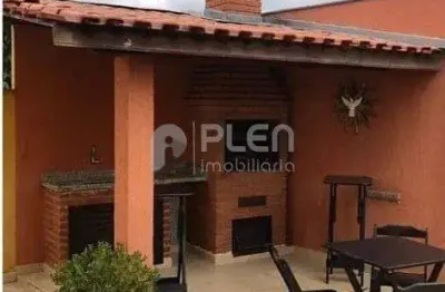 Casa com 3 quartos à venda na Rua Andaçu, 150, Vila Paiva, São Paulo