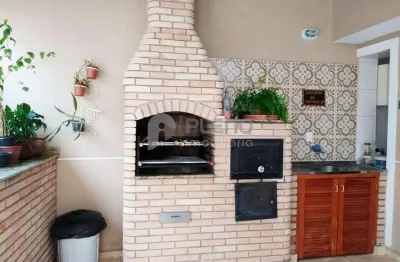 Sobrado a venda com 300m², em localização privilegiada no melhor do jardim são paulo,
