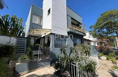 Casa com 5 quartos à venda na Rua Padre Vicente Heckel, 149, Jardim Aeroporto, São Paulo