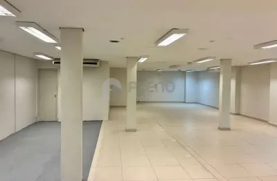 Prédio com 10 salas para alugar na Avenida Doutor Sylvio de Campos, 228, Vila Perus, São Paulo