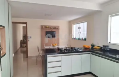 Casa com 3 quartos à venda na Rua São Manoel, 382, Vila Galvão, Guarulhos