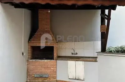 Sobrado dos sonhos no tremembé, com muito verde e tranquilidade