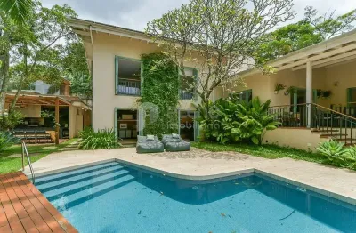 Casa com 5 quartos à venda na Rua Aracitaba, 1, Morumbi, São Paulo