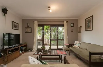 Sobrado em vila irmãos arnoni com 4 quartos, sendo 2 suítes, 205m² para venda