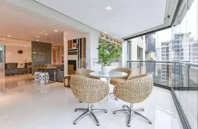 Apartamento na vila nova conceição de 244m² com 3 suítes e 3 vagas à venda, são paulo, sp