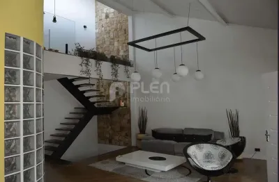 Casa à venda 3 dormitorios 3 suties - Jardim Leonor Mendes de Barros SP - R$ 1.500.000,00