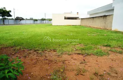 Terreno à venda em condomínio em Paulínia, 300 m2, plano, ótima localização. Aguardando a construção de sua casa.Lazer e segurança!