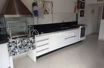 Casa com 3 quartos e 2 banheiros à venda, 200 m² por r$ 840.000