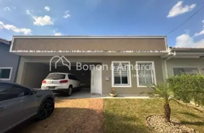 Casa com 196m² , 3 suítes, 5 banheiros, 4 vagas de garagem no condomínio campos do conde i paulínia