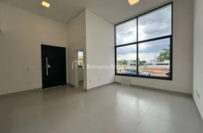 Casa térrea à venda 03 quartos no Condomínio Royal Garden, Parque Brasil 500, Paulínia.