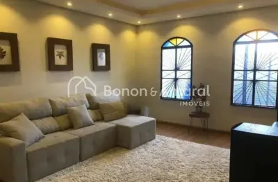 Casa à venda com 3 quartos e 1 suíte no parque taquaral
