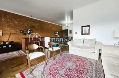 Casa com 3 quartos à venda na Avenida Doutor Heitor Penteado, 619, Taquaral, Campinas