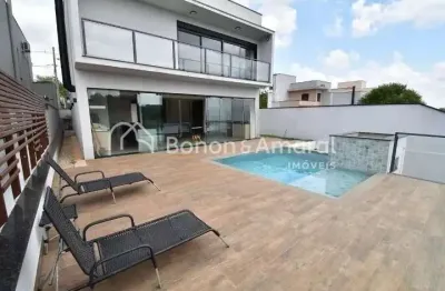 Casa em condomínio à venda, construção nova, 300m² área construída