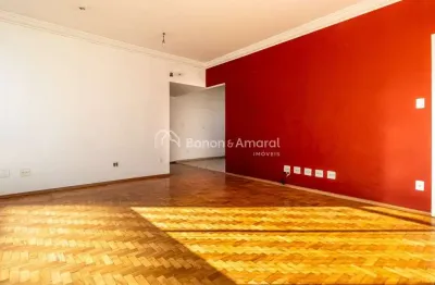 Apartamento funcional e bem distribuído com suíte e escritório