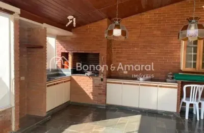 Sobrado com 3 quartos e 4 banheiros à venda no jardim chapadão