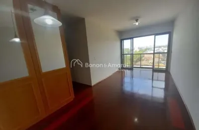 Amplo imóvel com vista panorâmica em localização privilegiada