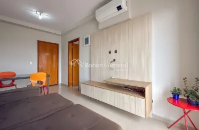 Apartamento de 2 quartos com ar condicionado e tela