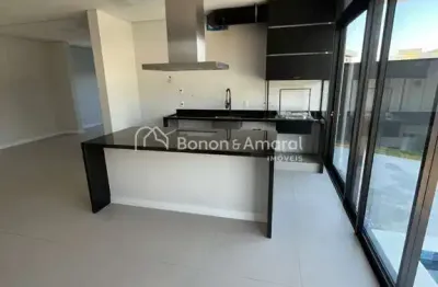 Sobrado à venda 3 suítes no condomínio royal garden, parque brasil 500, paulínia.