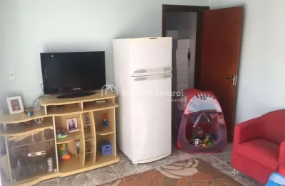 Linda casa á venda à venda em condomínio fechado em valinhos/sp.