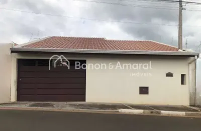 Casa a venda com 3 quartos no Residencial Pazetti em Paulínia, SP