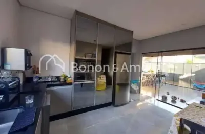 Sobrado à venda no Condomínio Terras do Cancioneiro, Parque Brasil 500, Paulínia.