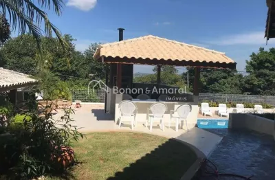 Casa à venda no San Conrado com 5 quartos, 3 suítes, piscina, área gourmet e 650 m²