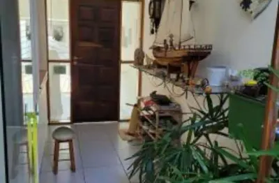 Sobrado a venda, 2 dormitórios, 1 suite, 1 vaga, reformado na chácara santo antonio.