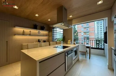 Mobiliado e equipado com 2 dorm, 1 suíte, 2 vagas e lazer completo.