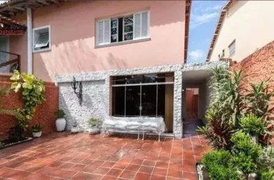Casa com 3 quartos à venda na Avenida Iraí, Indianópolis, São Paulo