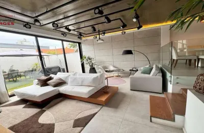 Maravilhoso sobrado-decorado-rico em armarios-quintal-unico!!!